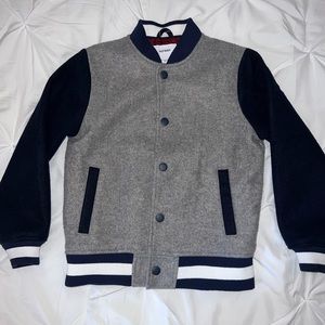 ⭐️3/$30⭐️ EUC Old Navy wool-like varsity jacket size M
